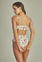 Carregar imagem no visualizador da galeria, Model Back: Empress Set Bikini Antigua Pop Art