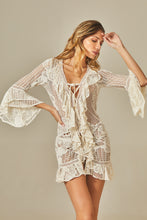 Carregar imagem no visualizador da galeria, Model Front: Empress Kaftans / Cover Ups Isabel Dress Off White Lace
