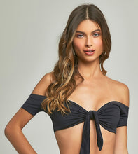 Carregar imagem no visualizador da galeria, Model Front: Empress Top Top Biquini Cherie Preto
