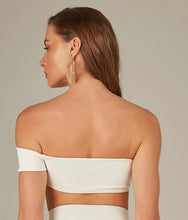 Carregar imagem no visualizador da galeria, Model Back: Empress Top Top Biquini Suzy Textura Flat Off White
