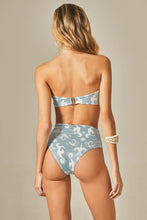 Carregar imagem no visualizador da galeria, Model Back: Empress Bottom Bottom Melanie Dark Western
