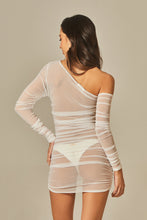 Carregar imagem no visualizador da galeria, Model Back: Empress Mini Dress Yasmin Dress White Tule
