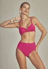 Carregar imagem no visualizador da galeria, Model Front: Empress Top Top Bikini Antigua Fuchsia Pink
